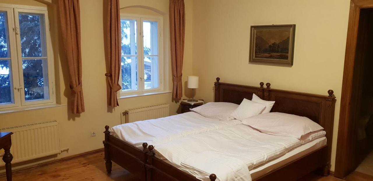 Villa Kliche Przerzeczyn-Zdroj Buitenkant foto
