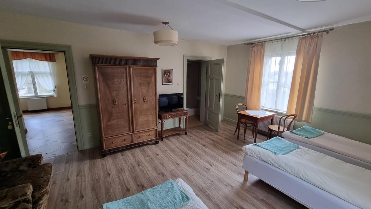 Villa Kliche Przerzeczyn-Zdroj Buitenkant foto