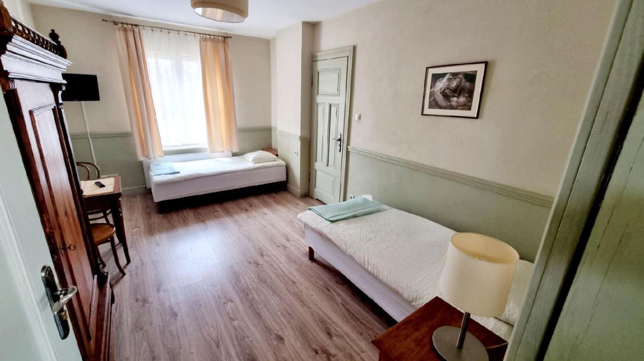 Villa Kliche Przerzeczyn-Zdroj Buitenkant foto