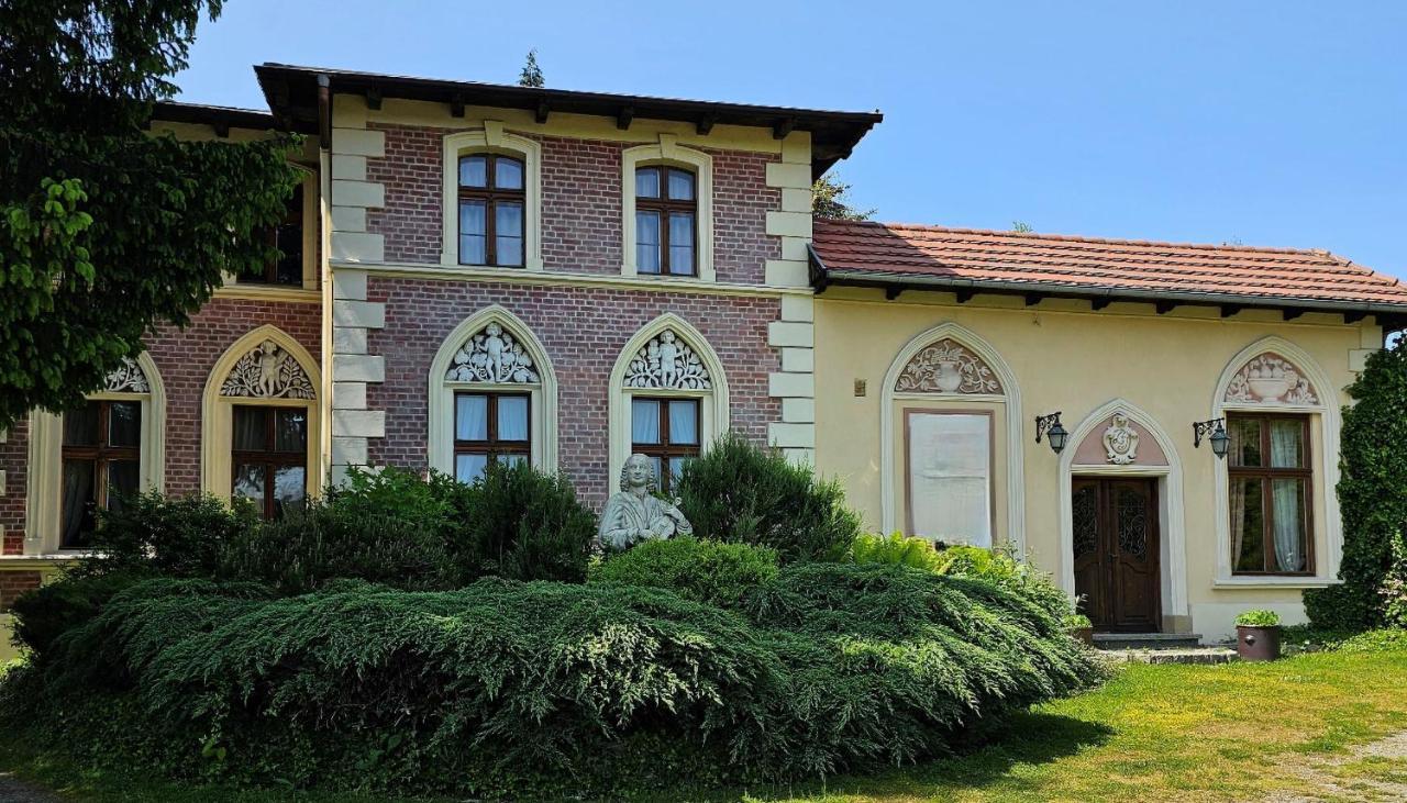 Villa Kliche Przerzeczyn-Zdroj Buitenkant foto